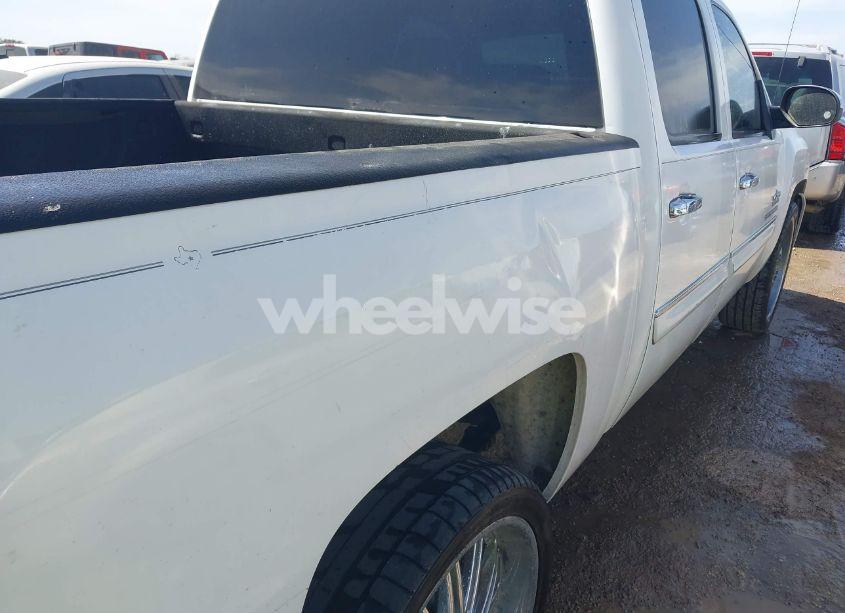 Photo 6 of 2010 Chevrolet Silverado 1500 LT (VIN 3GCRCSE0XAG296936)