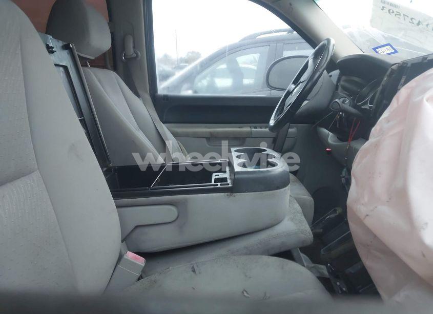 Photo 5 of 2010 Chevrolet Silverado 1500 LT (VIN 3GCRCSEA0AG159562)