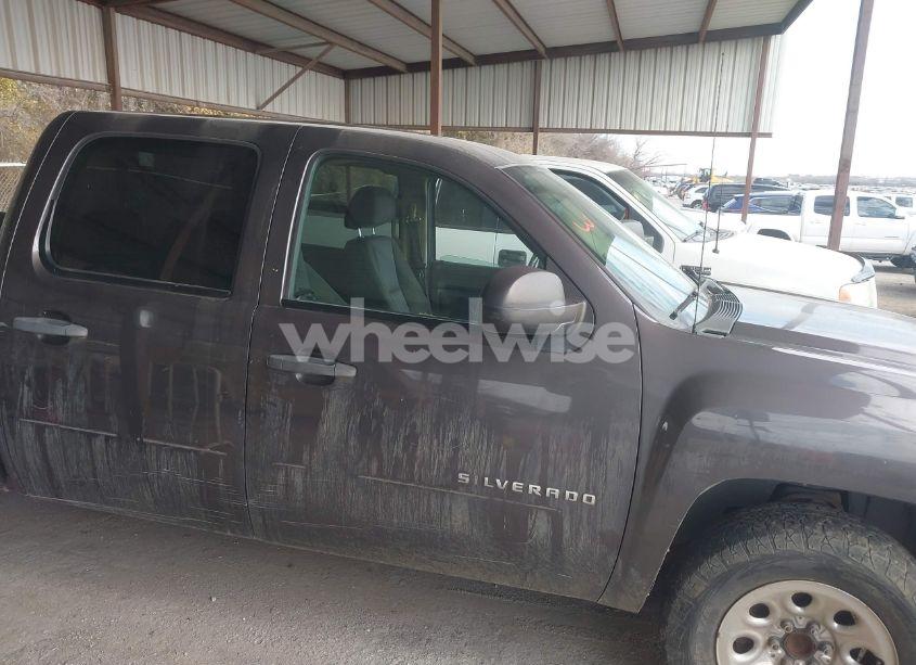 Photo 13 of 2010 Chevrolet Silverado 1500 LT (VIN 3GCRCSEA1AG155651)