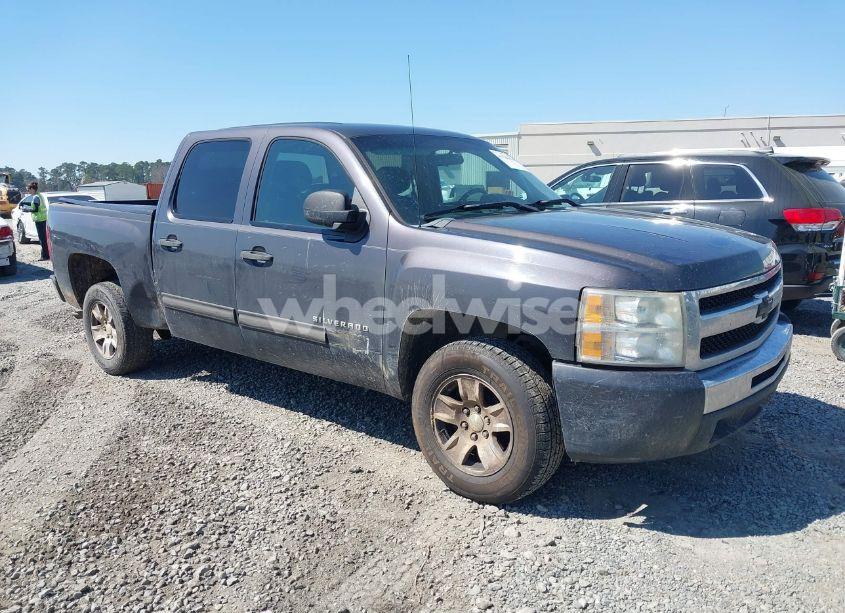 2010 Chevrolet Silverado 1500 LT (VIN 3GCRCSEA2AG188643) main photo