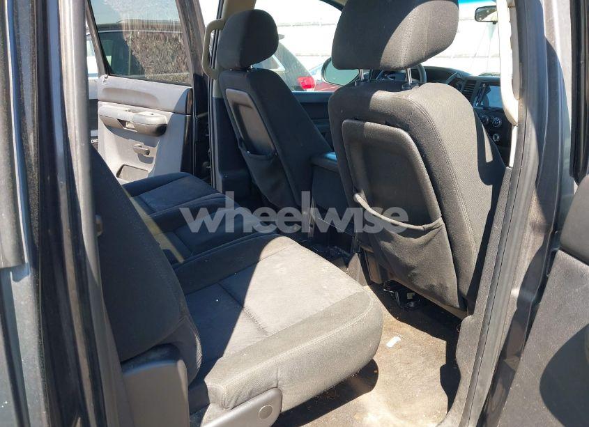 Photo 8 of 2010 Chevrolet Silverado 1500 LT (VIN 3GCRCSEA2AG188643)