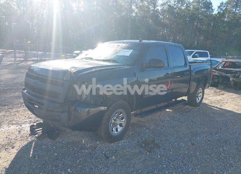 Photo 2 of 2010 Chevrolet Silverado 1500 LT (VIN 3GCRCSEA7AG236816)
