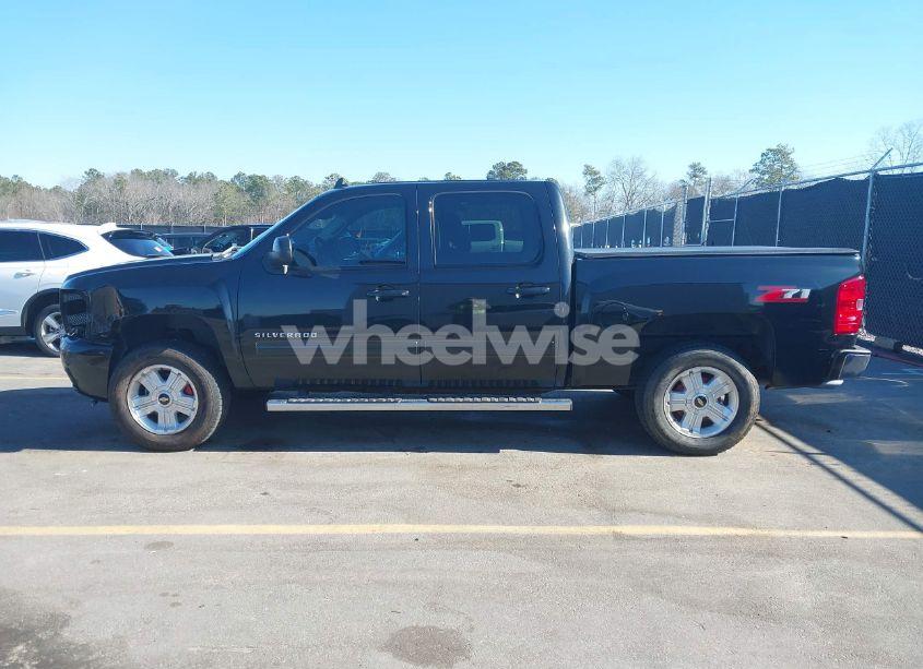 Photo 14 of 2010 Chevrolet Silverado 1500 LTZ (VIN 3GCRCTE07AG275788)