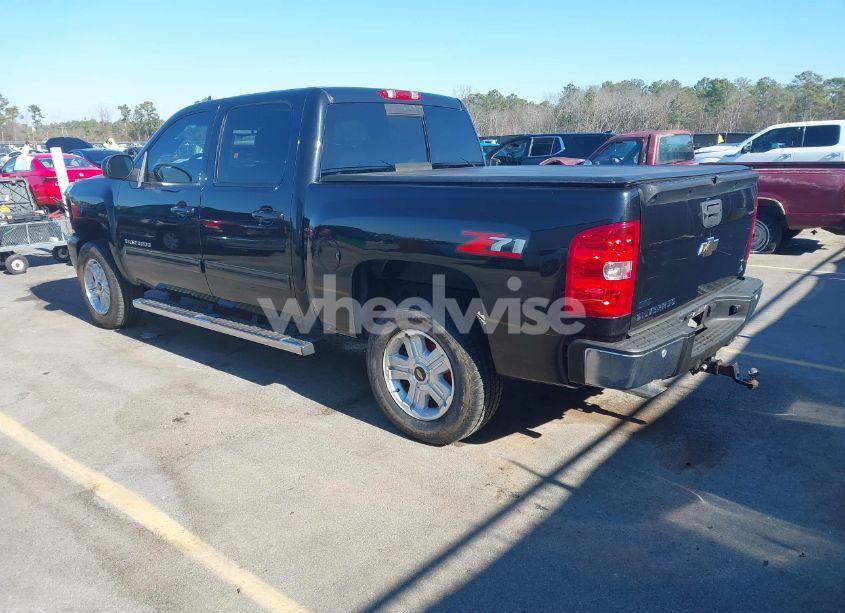 Photo 3 of 2010 Chevrolet Silverado 1500 LTZ (VIN 3GCRCTE07AG275788)