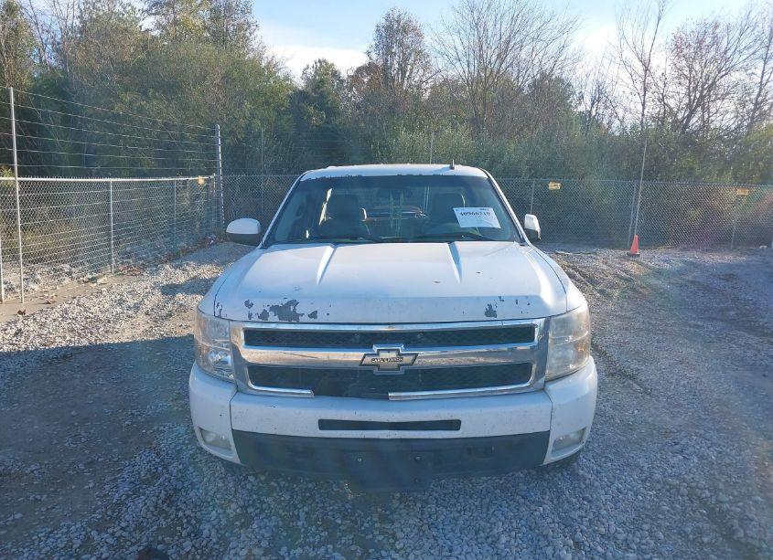 Photo 12 of 2010 Chevrolet Silverado 1500 LTZ (VIN 3GCRCTE09AG227628)