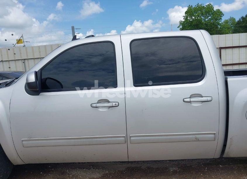 Photo 14 of 2010 Chevrolet Silverado 1500 LTZ (VIN 3GCRCTE09AG270009)