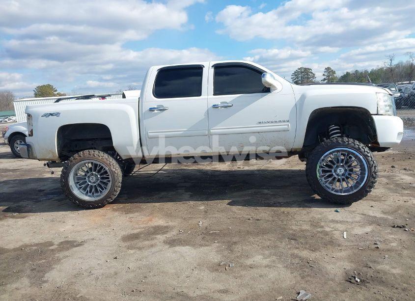 Photo 12 of 2010 Chevrolet Silverado 1500 LS (VIN 3GCRKREA0AG162148)