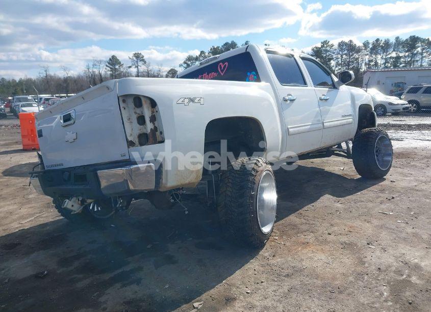 Photo 4 of 2010 Chevrolet Silverado 1500 LS (VIN 3GCRKREA0AG162148)