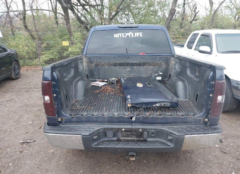 Photo 17 of 2010 Chevrolet Silverado 1500 LS (VIN 3GCRKREA1AG233468)