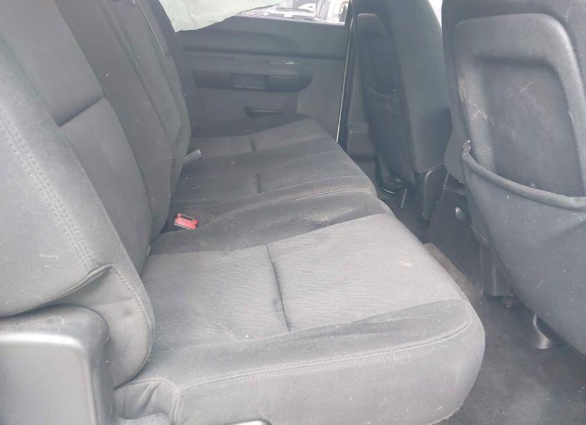 Photo 8 of 2010 Chevrolet Silverado 1500 LS (VIN 3GCRKREA2AG146324)