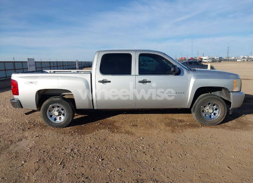 Photo 14 of 2010 Chevrolet Silverado 1500 LS (VIN 3GCRKREA5AG291325)