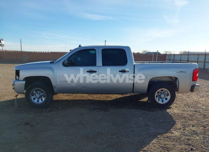 Photo 15 of 2010 Chevrolet Silverado 1500 LS (VIN 3GCRKREA5AG291325)