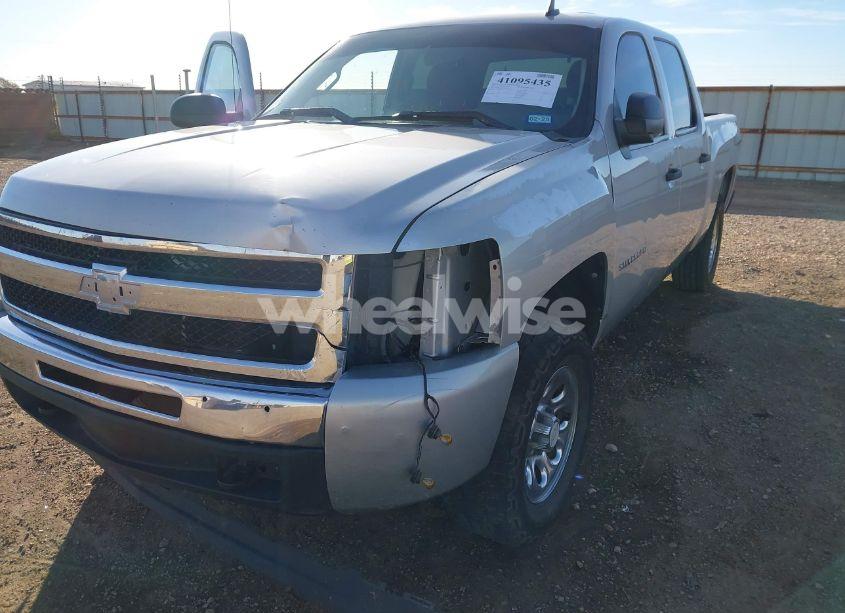 Photo 6 of 2010 Chevrolet Silverado 1500 LS (VIN 3GCRKREA5AG291325)