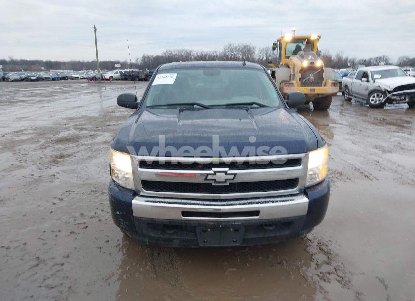 Photo 12 of 2010 Chevrolet Silverado 1500 LS (VIN 3GCRKREA6AG140302)