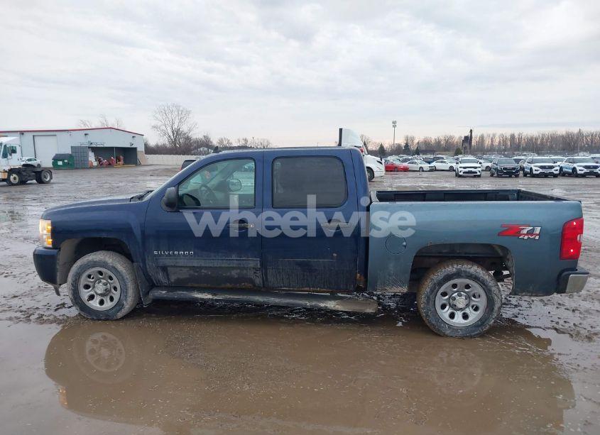 Photo 14 of 2010 Chevrolet Silverado 1500 LS (VIN 3GCRKREA6AG140302)