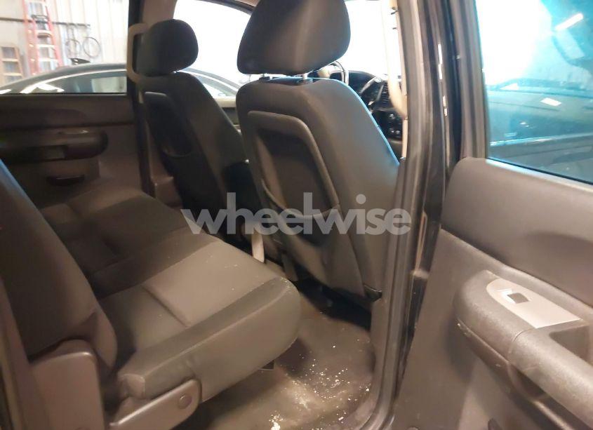 Photo 8 of 2010 Chevrolet Silverado 1500 LS (VIN 3GCRKREA6AG199138)