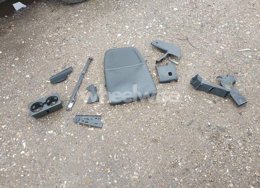 Photo 12 of 2010 Chevrolet Silverado 1500 LT (VIN 3GCRKSE30AG114478)