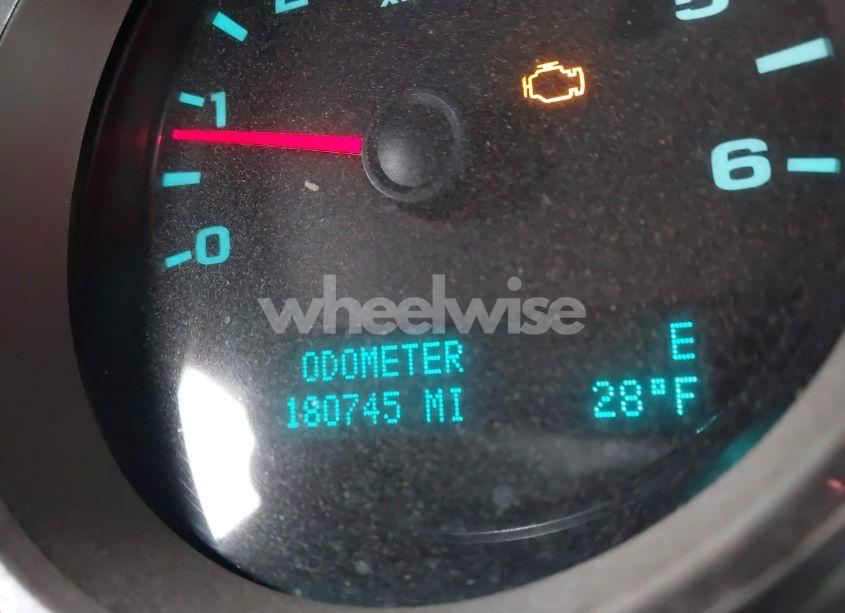 Photo 15 of 2010 Chevrolet Silverado 1500 LT (VIN 3GCRKSE31AG114733)