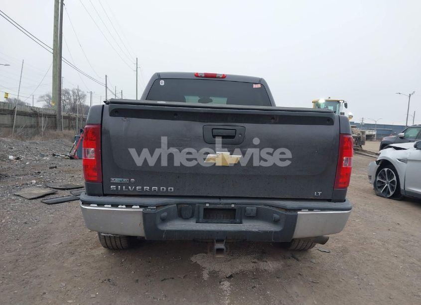 Photo 16 of 2010 Chevrolet Silverado 1500 LT (VIN 3GCRKSE31AG114733)