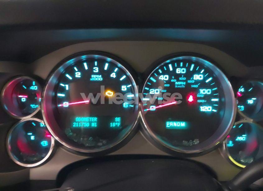 Photo 7 of 2010 Chevrolet Silverado 1500 LT (VIN 3GCRKSE31AG137168)