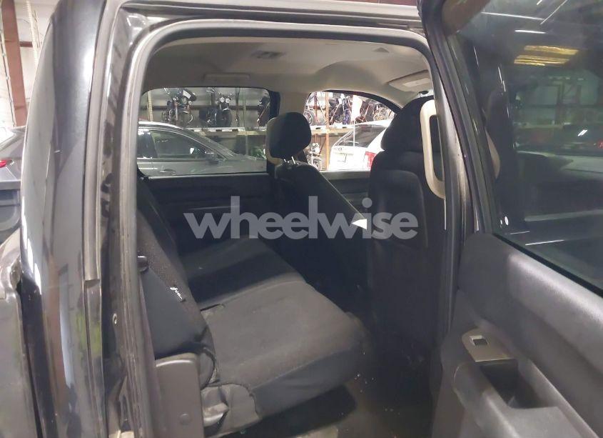 Photo 8 of 2010 Chevrolet Silverado 1500 LT (VIN 3GCRKSE31AG137168)