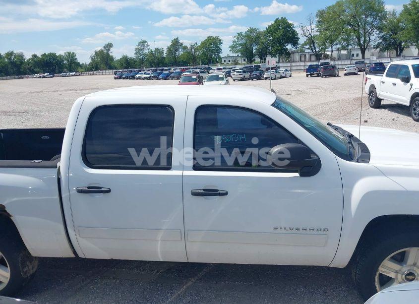 Photo 13 of 2010 Chevrolet Silverado 1500 LT (VIN 3GCRKSE31AG163480)