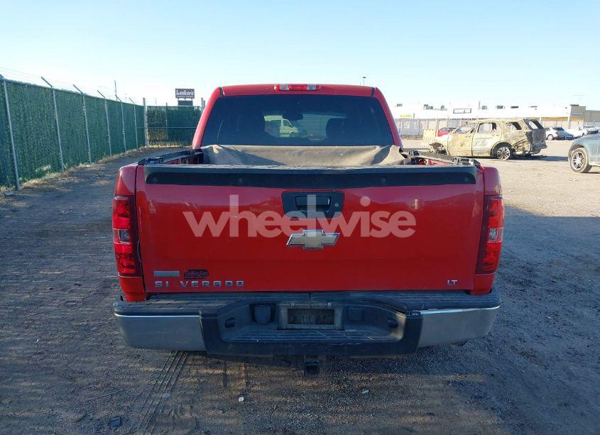 Photo 16 of 2010 Chevrolet Silverado 1500 LT (VIN 3GCRKSE31AG166945)