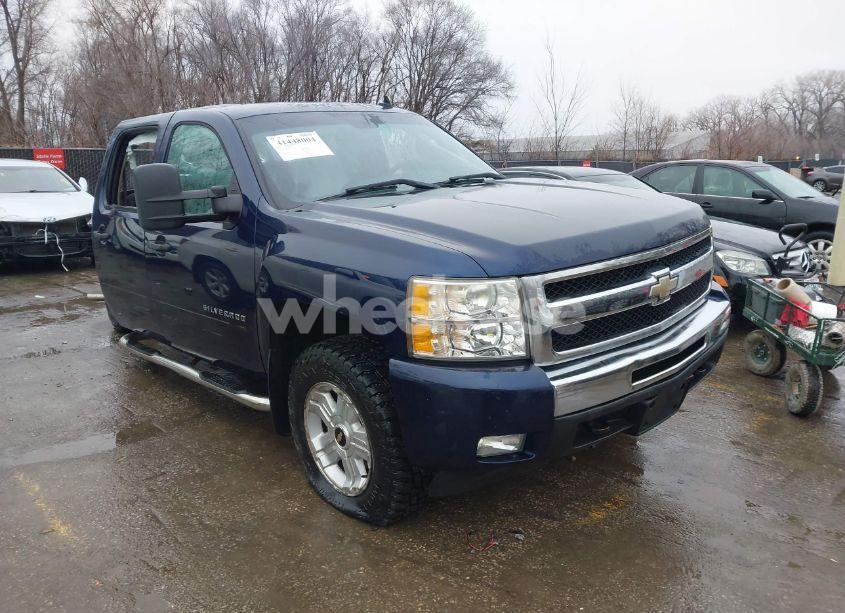 2010 Chevrolet Silverado 1500 LT (VIN 3GCRKSE31AG224178) main photo
