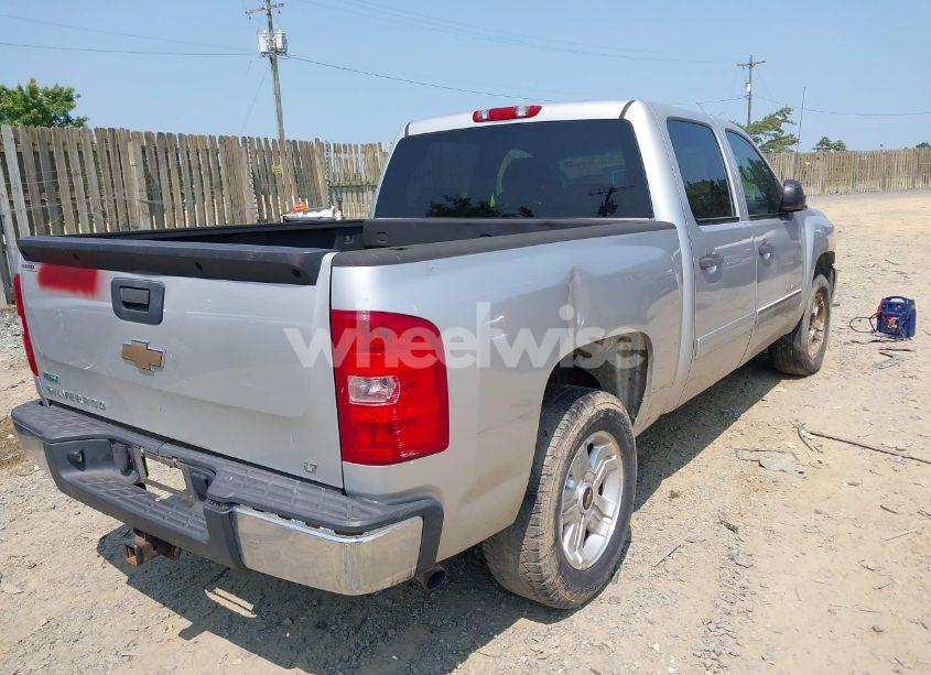 Photo 4 of 2010 Chevrolet Silverado 1500 LT (VIN 3GCRKSE31AG245290)