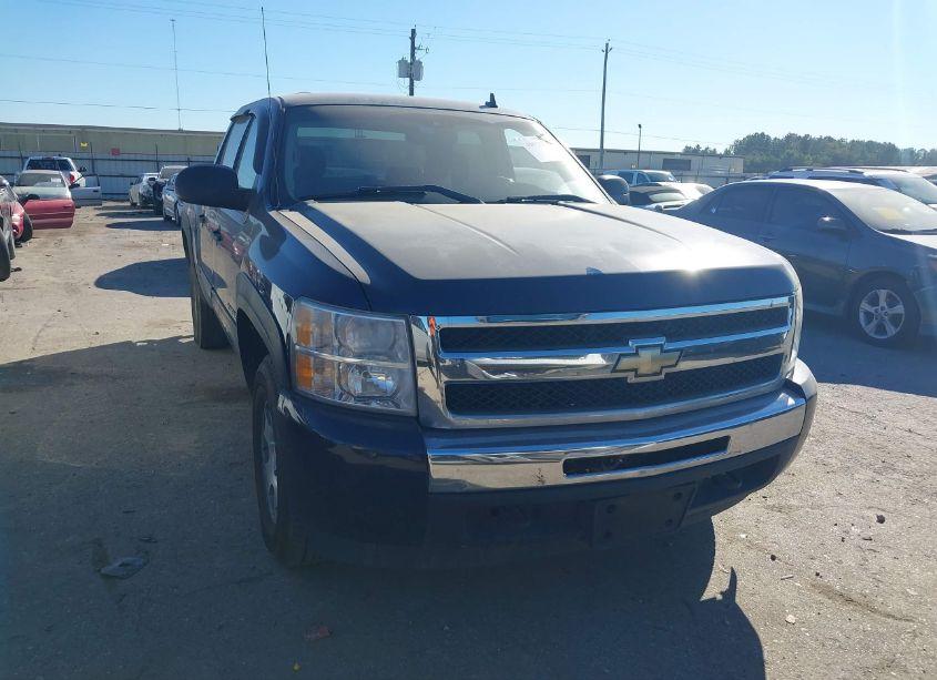 2010 Chevrolet Silverado 1500 LT (VIN 3GCRKSE32AG192907) main photo