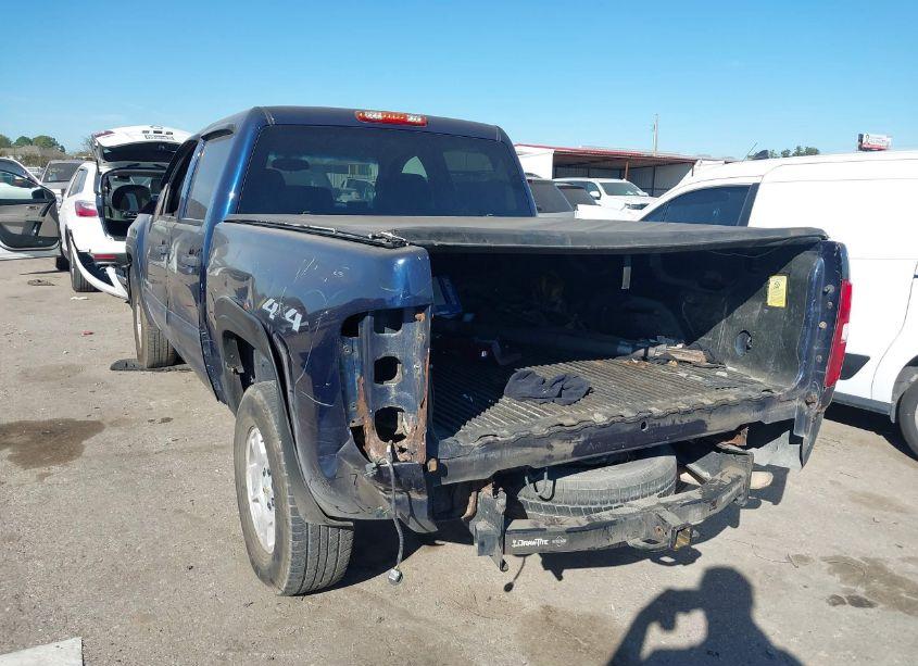 Photo 3 of 2010 Chevrolet Silverado 1500 LT (VIN 3GCRKSE32AG192907)