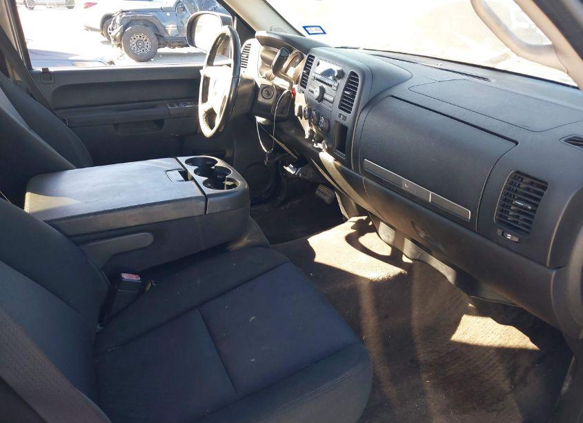 Photo 5 of 2010 Chevrolet Silverado 1500 LT (VIN 3GCRKSE32AG192907)