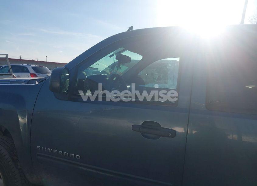 Photo 14 of 2010 Chevrolet Silverado 1500 LT (VIN 3GCRKSE33AG135020)