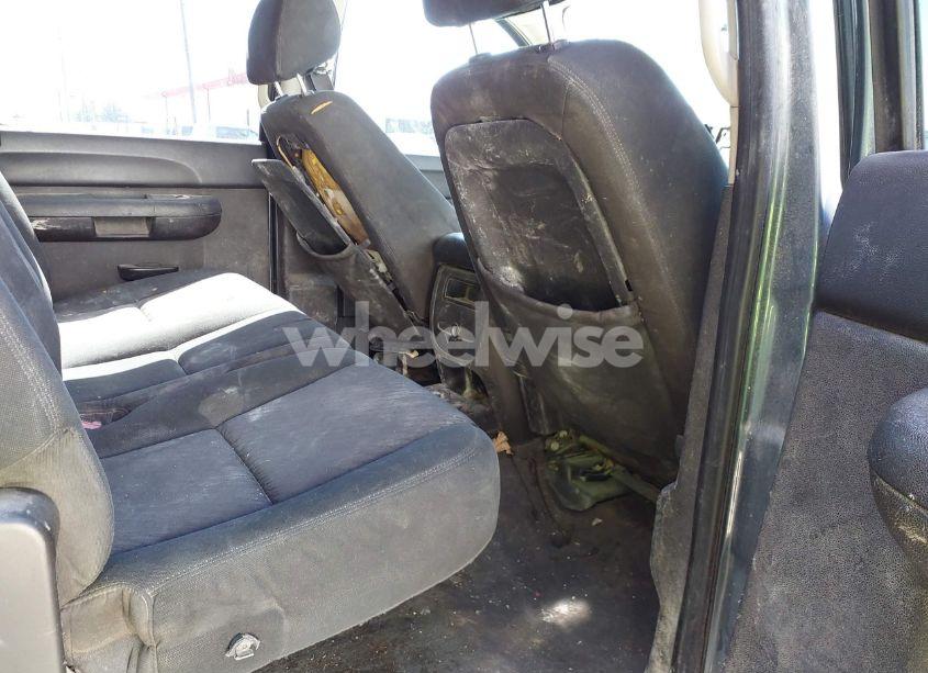 Photo 8 of 2010 Chevrolet Silverado 1500 LT (VIN 3GCRKSE33AG135020)