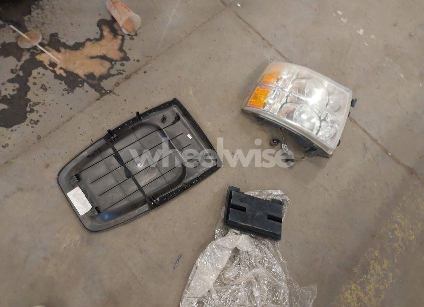 Photo 11 of 2010 Chevrolet Silverado 1500 LT (VIN 3GCRKSE33AG188493)