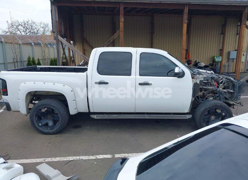 Photo 14 of 2010 Chevrolet Silverado 1500 LT (VIN 3GCRKSE33AG248904)