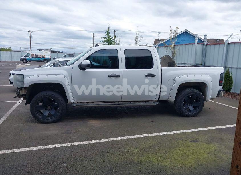 Photo 15 of 2010 Chevrolet Silverado 1500 LT (VIN 3GCRKSE33AG248904)