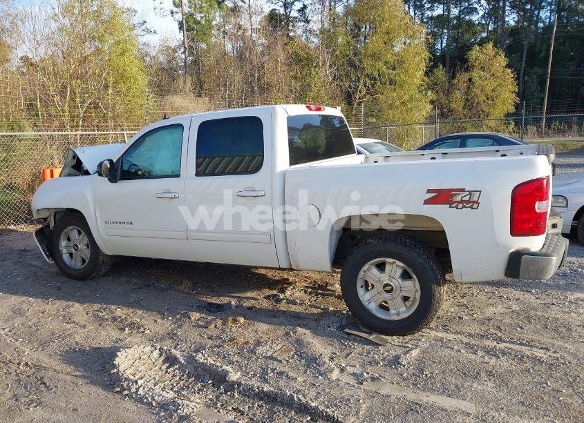 Photo 14 of 2010 Chevrolet Silverado 1500 LT (VIN 3GCRKSE33AG286651)