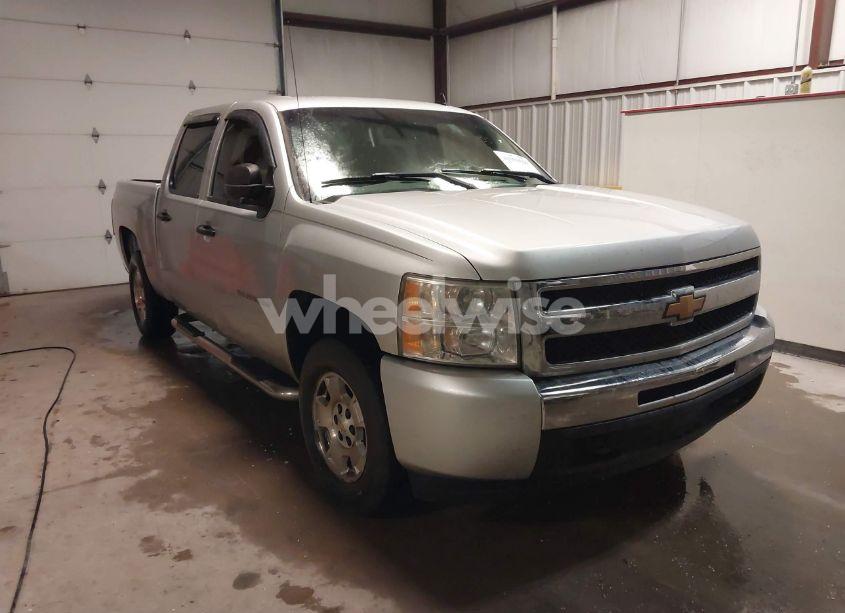 2010 Chevrolet Silverado 1500 LT (VIN 3GCRKSE34AG134135) main photo