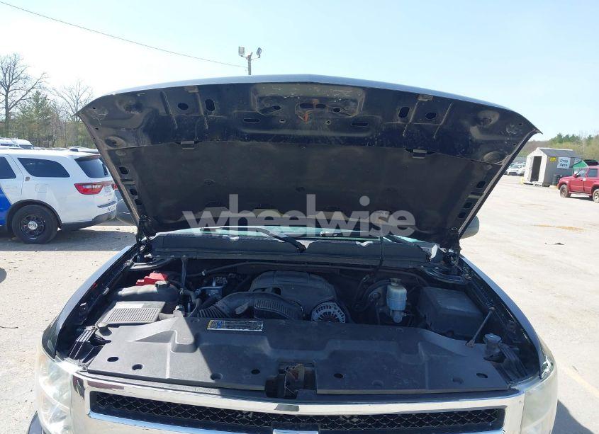 Photo 10 of 2010 Chevrolet Silverado 1500 LT (VIN 3GCRKSE34AG148293)