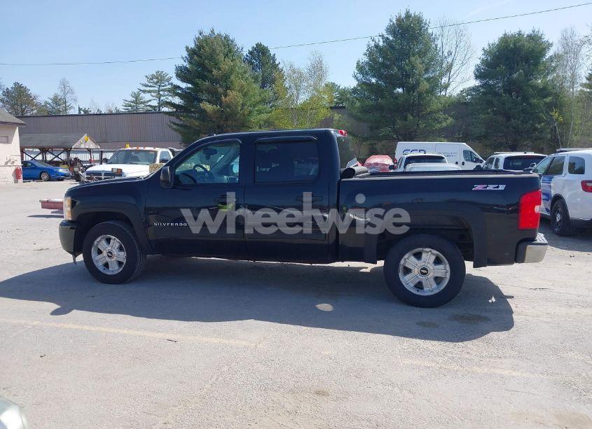 Photo 14 of 2010 Chevrolet Silverado 1500 LT (VIN 3GCRKSE34AG148293)