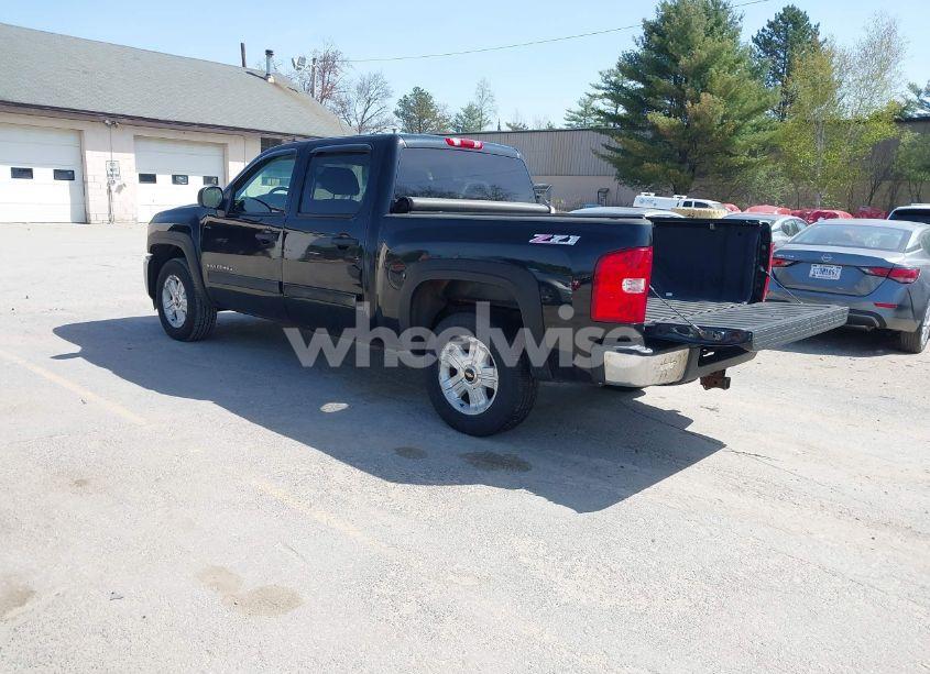 Photo 3 of 2010 Chevrolet Silverado 1500 LT (VIN 3GCRKSE34AG148293)