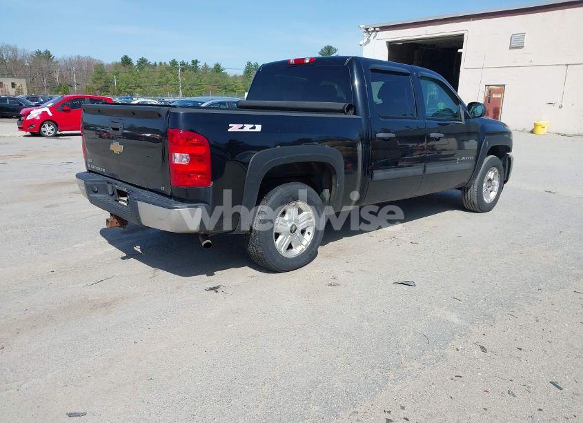 Photo 4 of 2010 Chevrolet Silverado 1500 LT (VIN 3GCRKSE34AG148293)