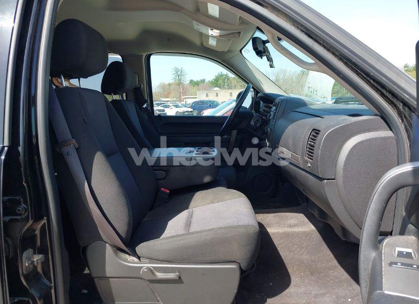 Photo 5 of 2010 Chevrolet Silverado 1500 LT (VIN 3GCRKSE34AG148293)