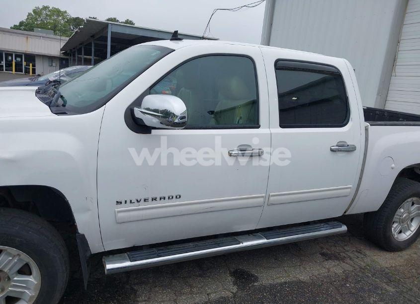 Photo 14 of 2010 Chevrolet Silverado 1500 LT (VIN 3GCRKSE34AG216334)