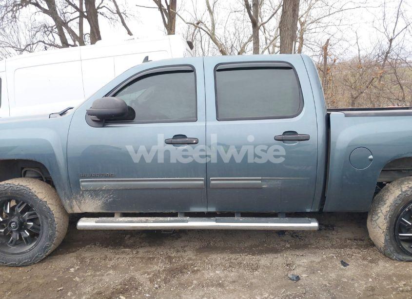 Photo 14 of 2010 Chevrolet Silverado 1500 LT (VIN 3GCRKSE34AG298002)