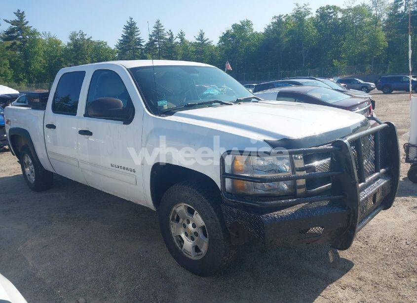 2010 Chevrolet Silverado 1500 LT (VIN 3GCRKSE35AG241811) main photo