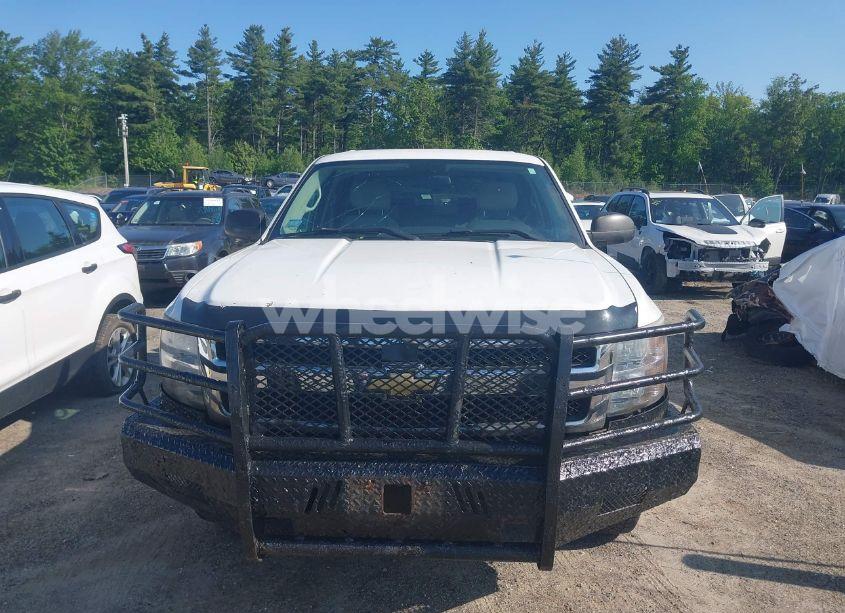 Photo 12 of 2010 Chevrolet Silverado 1500 LT (VIN 3GCRKSE35AG241811)