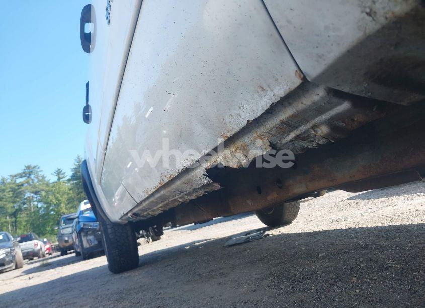 Photo 17 of 2010 Chevrolet Silverado 1500 LT (VIN 3GCRKSE35AG241811)