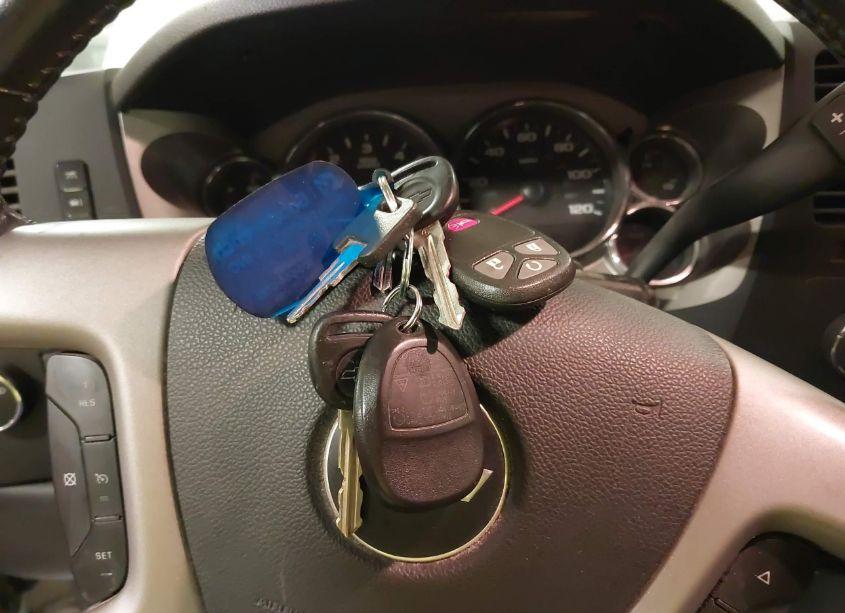 Photo 11 of 2010 Chevrolet Silverado 1500 LT (VIN 3GCRKSE36AG249979)